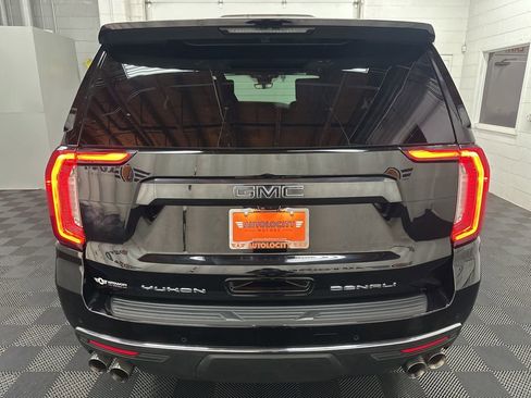 Used 2024 GMC Yukon Denali Ultimate AWD/4WD image 8