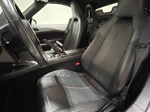 Used 2016 MAZDA MX-5 Miata Grand Touring RWD image 12