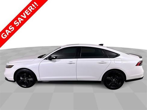 Used 2023 Honda Accord Sport image 5