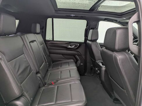 Used 2024 Chevrolet Suburban Z71 AWD/4WD image 22