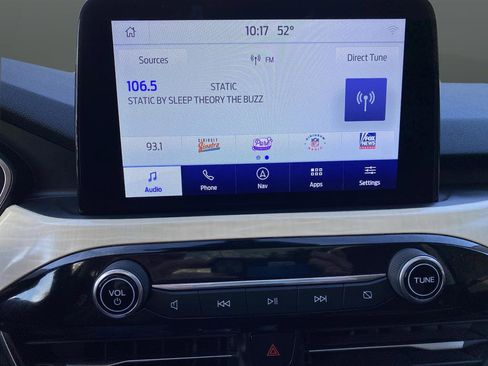 Used 2021 Ford Escape Titanium w/ Titanium Elite Package image 23