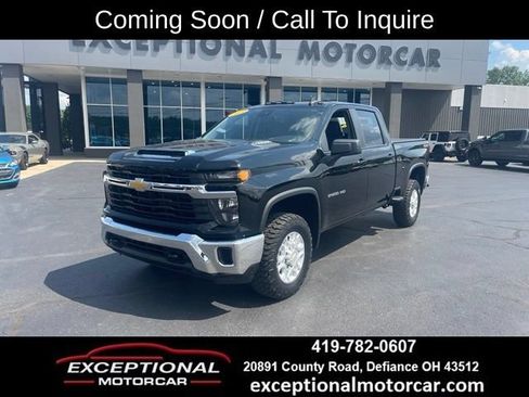 Used 2024 Chevrolet Silverado 2500 LT AWD/4WD image 1