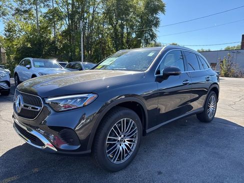 New 2026 Mercedes-Benz GLC 300 4MATIC image 3