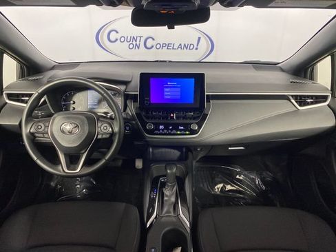 Certified 2024 Toyota Corolla SE FWD image 12