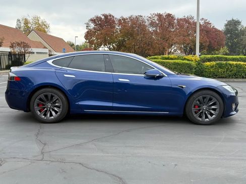 Used 2020 Tesla Model S Performance image 4