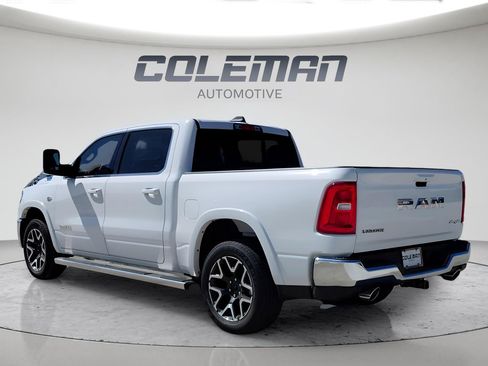New 2026 RAM 1500 Laramie AWD/4WD image 3