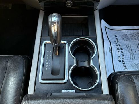 Used 2012 Ford Expedition Limited image 28