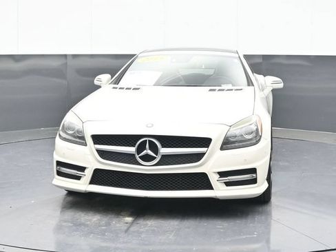 Used 2013 Mercedes-Benz SLK 350 image 2