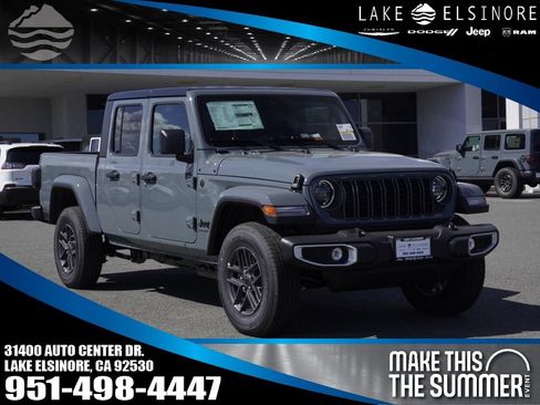 New 2026 Jeep Gladiator Sport AWD/4WD image 1