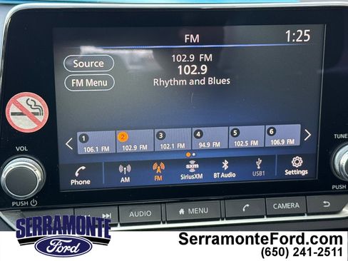 Used 2024 Nissan Altima 2.5 SV image 18