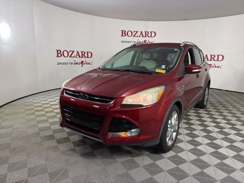 Used 2015 Ford Escape Titanium FWD image 4