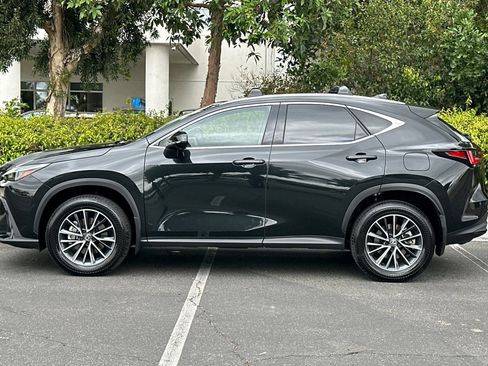 Used 2025 Lexus NX 350h AWD w/ Accessory Package (2T) image 2