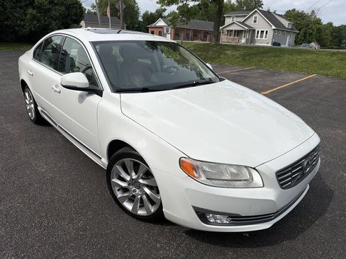 Used 2016 Volvo S80 T5 FWD image 2