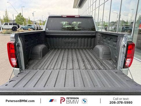 Used 2025 GMC Sierra 1500 Elevation AWD/4WD image 9