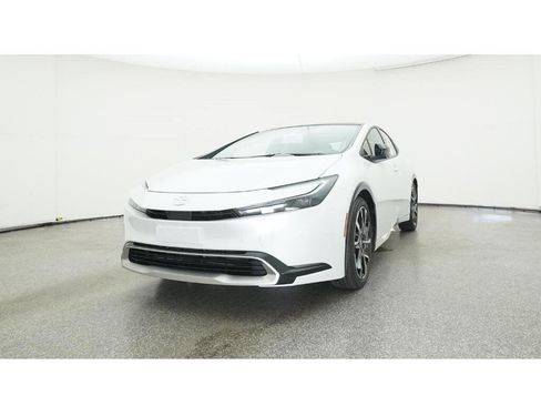 New 2026 Toyota Prius Plug-In Hybrid image 32