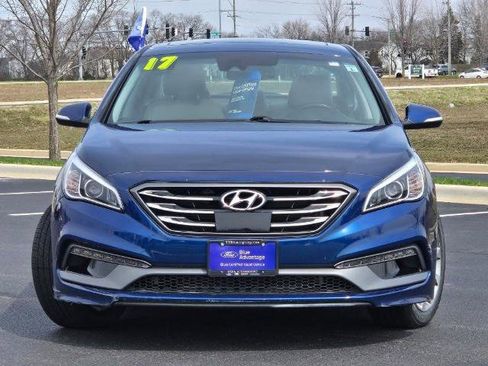 Used 2017 Hyundai Sonata Limited w/ Ultimate Package 04 FWD image 3
