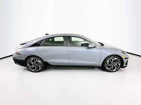 Used 2024 Hyundai Ioniq 6 SEL RWD image 10