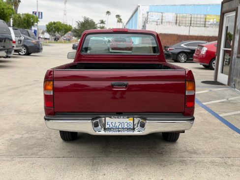 Used 1998 Toyota Tacoma 2WD Regular Cab image 9