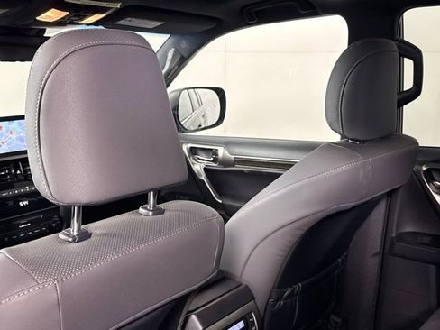 Certified 2023 Lexus GX 460 Premium image 24