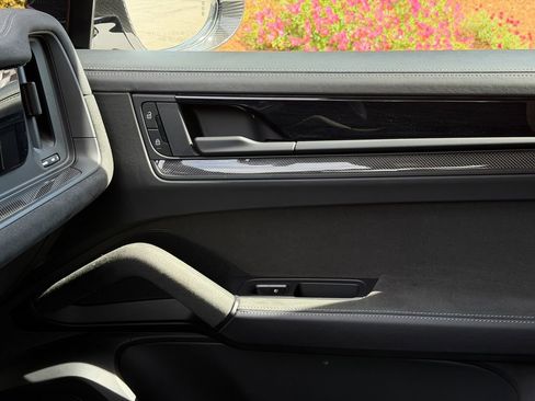 Used 2024 Porsche Cayenne Turbo GT image 31