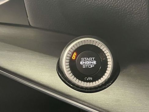 New 2026 Jeep Grand Wagoneer L 4WD image 28