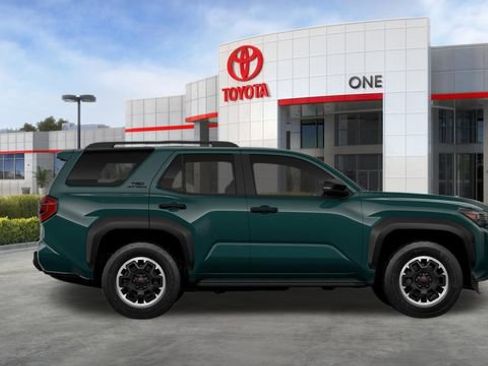 New 2026 Toyota 4Runner TRD Off-Road Premium AWD/4WD image 15