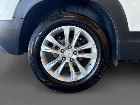 Used 2023 Chevrolet TrailBlazer LS FWD image 10