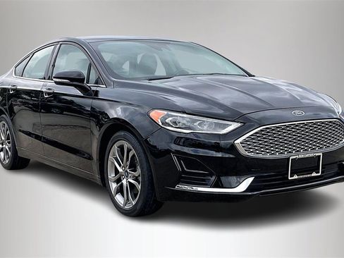 Used 2020 Ford Fusion SEL image 1