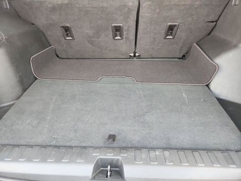 Used 2020 GMC Terrain SLE w/ Driver Convenience Package FWD image 24