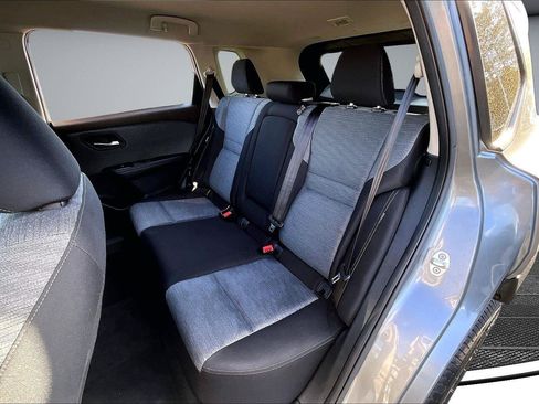 Used 2023 Nissan Rogue SV AWD/4WD image 22