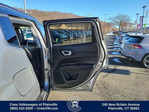 Used 2022 Jeep Compass Trailhawk image 44