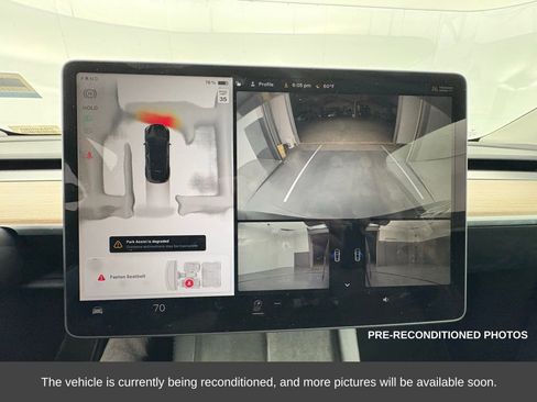 Used 2023 Tesla Model Y Performance image 19