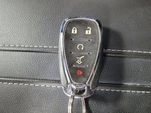 Used 2024 Chevrolet Blazer LT w/ Convenience Package image 32