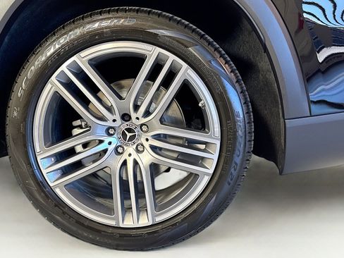 New 2026 Mercedes-Benz GLS 450 4MATIC image 29