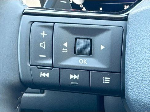 New 2026 Nissan Rogue Platinum w/ Platinum Premium Package AWD/4WD image 10