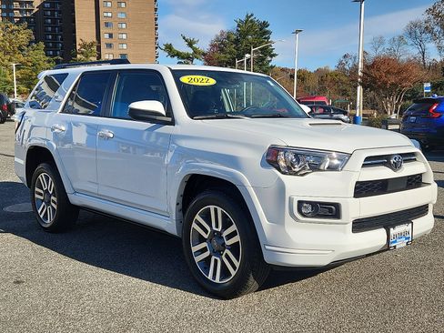 Used 2022 Toyota 4Runner TRD Sport image 3