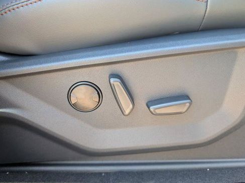 New 2025 Ford Expedition Max Active image 23