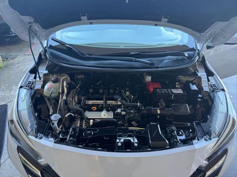 Used 2025 Nissan Versa SV image 33