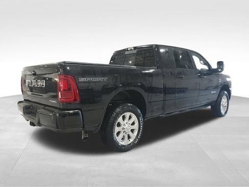 New 2026 RAM 2500 Laramie AWD/4WD image 8