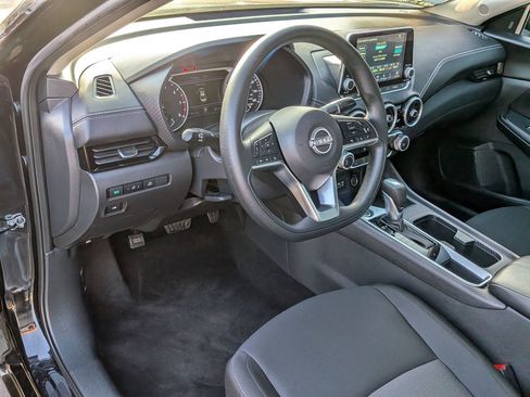 Used 2024 Nissan Sentra SV image 13