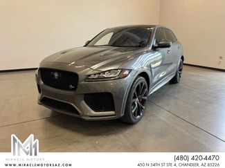 Used 2019 Jaguar F-PACE SVR image 1