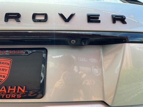Used 2019 Land Rover Range Rover HSE AWD/4WD image 13