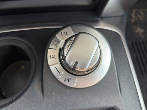 Used 2021 Toyota 4Runner Limited image 9