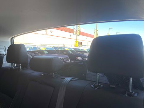 Used 2016 Toyota Tundra SR5 image 14