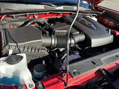 Certified 2023 Toyota Tacoma TRD Off-Road w/ Technology Package image 24