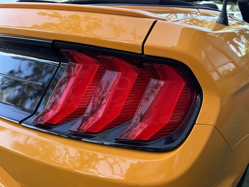 Used 2018 Ford Mustang Premium w/ Equipment Group 201A RWD image 16