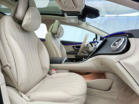 Used 2023 Mercedes-Benz EQS 450+ 4MATIC Sedan image 30