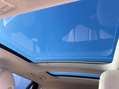 Used 2016 Mercedes-Benz GLC 300 4MATIC image 11