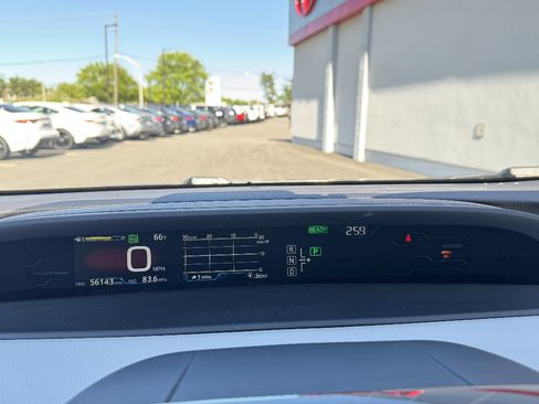 Used 2018 Toyota Prius Prime Premium FWD image 14