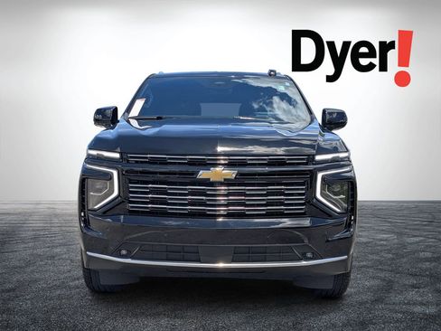 Used 2025 Chevrolet Tahoe High Country RWD image 9
